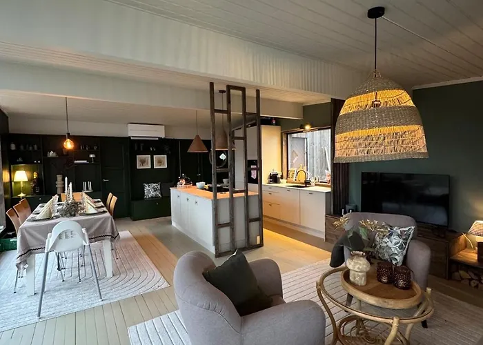 Idyllic On Jeloy - The Pearl Of The Oslofjord Moss